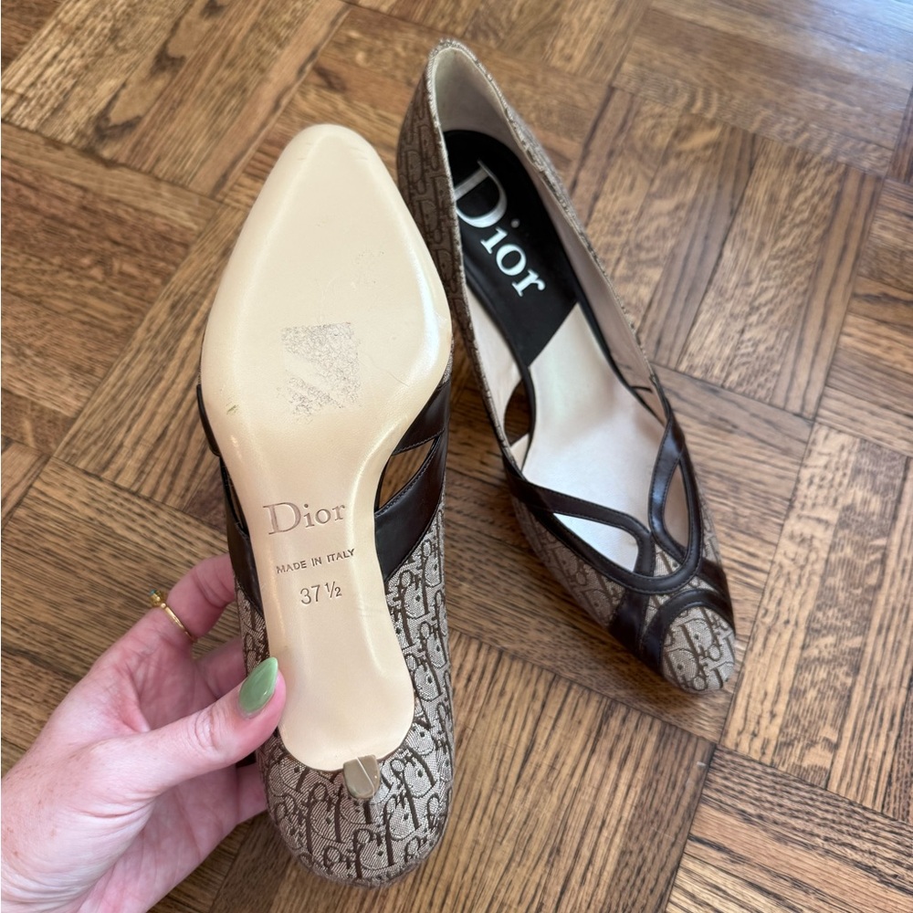 Dior Brown Kittenheels - Picture 5 of 5
